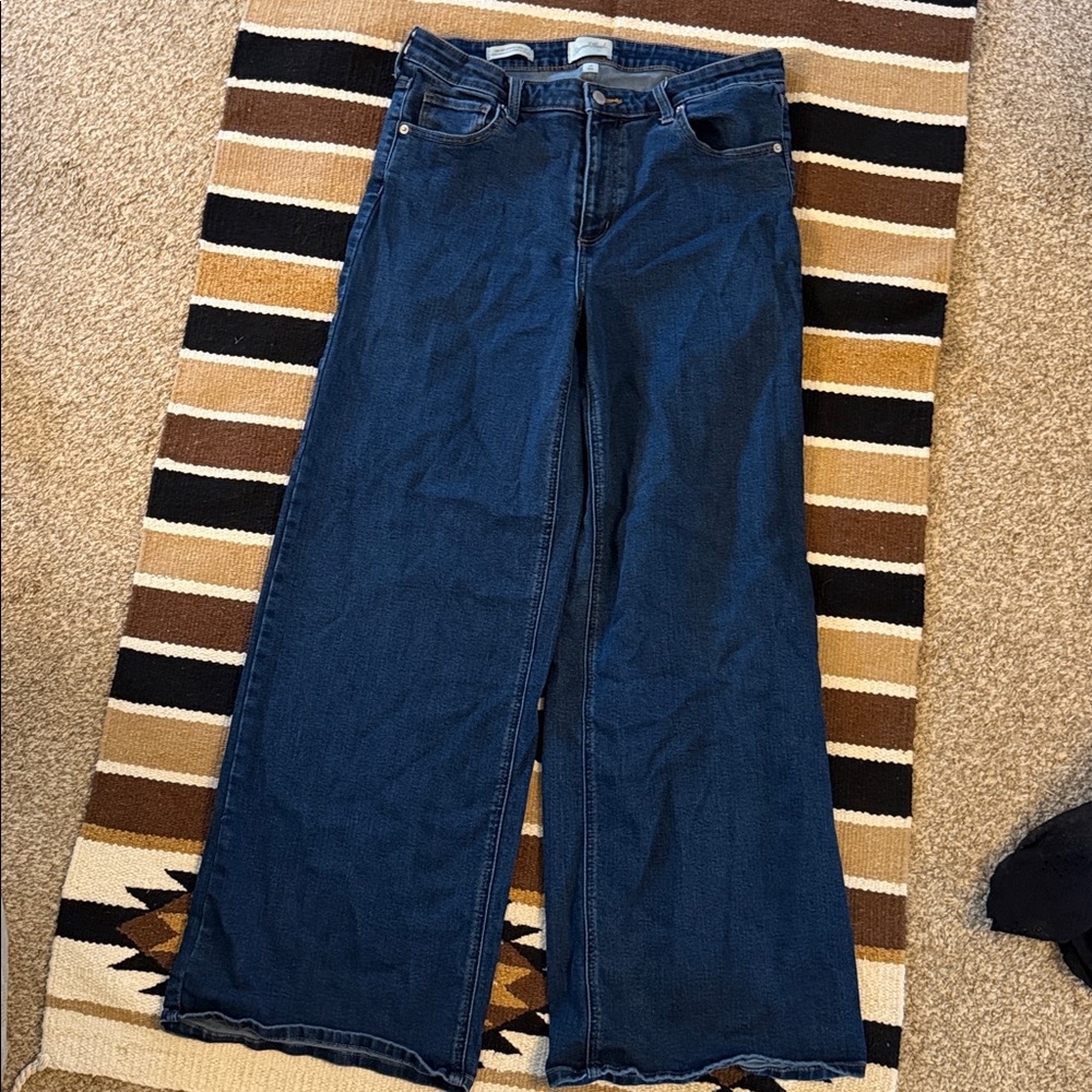 High Rise Wide Leg Jeans - Picture 2 of 3